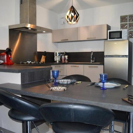 Appartement 3 Pieces A Saint-Cyprien : 6 Couchages, Piscine, Terrasse, Parking Et Wifi - Fr-1-225D-68 Exteriör bild